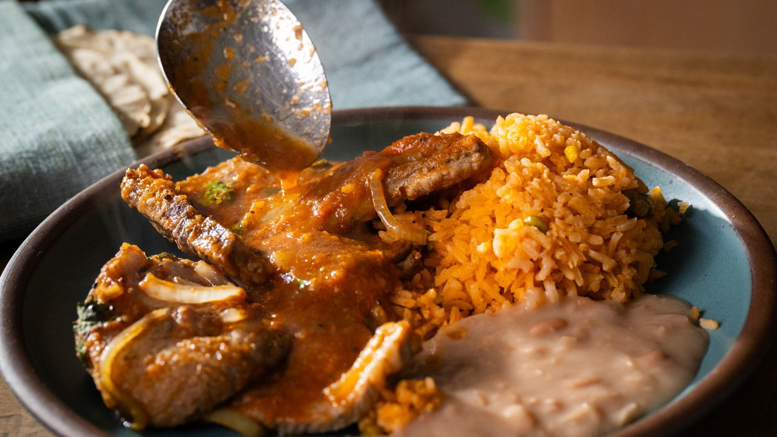 Image of Chuletas en Salsa (Pork Chops in Salsa)