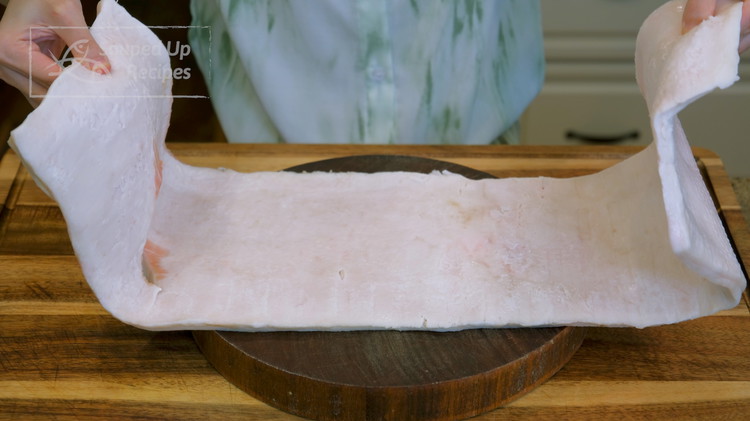 Image of Pork back fat comes from the back part of the pig. Well, that is obvious. It is usually sold in big uniformed slabs. Its lard is rich and porky, which is perfect for making all kinds of Chinese foods because it adds a different...