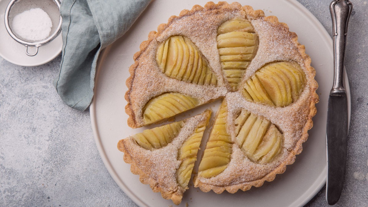 Pear and Mincemeat Frangipane
