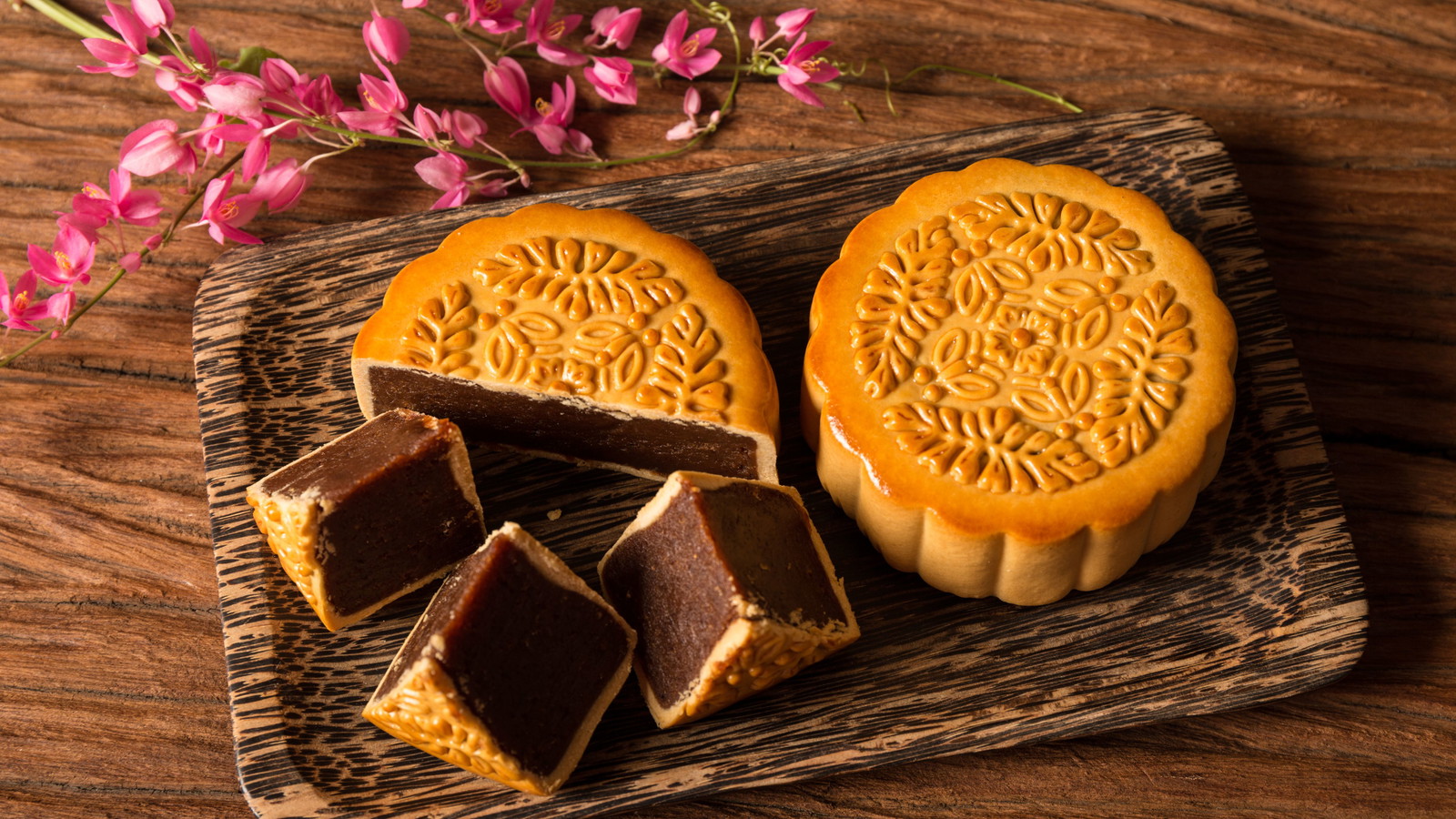 Image of Gâteau de lune au chocolat noir