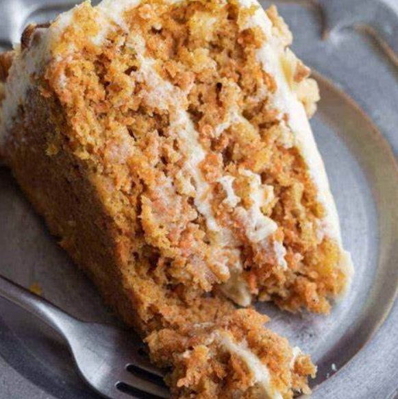 CARROT PINEAPPLE CAKE