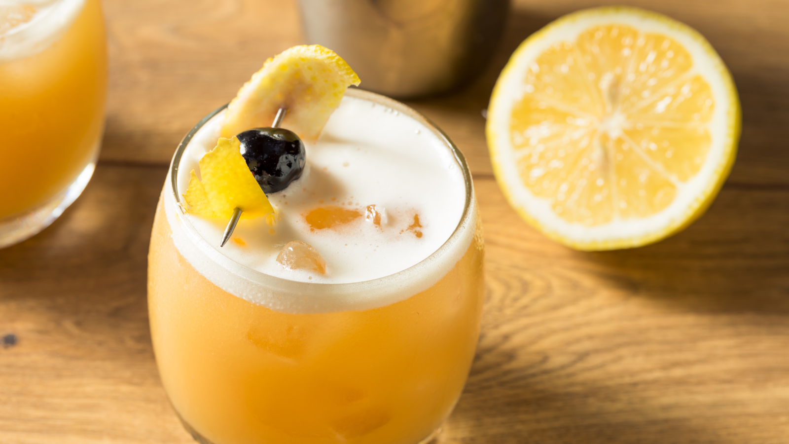 Image of How to make the Classic Whiskey Sour