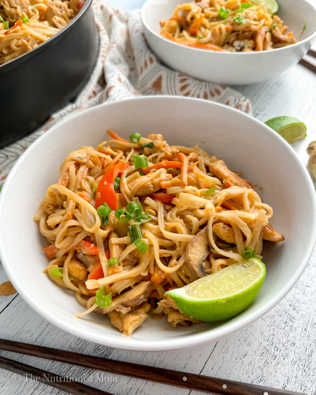 Image of Thai Peanut Chicken & Noodles