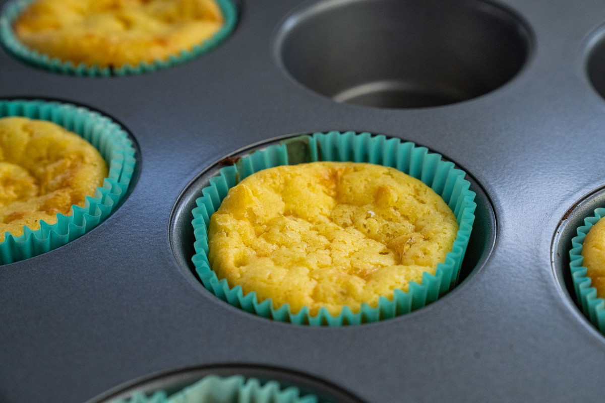 Pan de Elote Muffins (Corn Muffins)