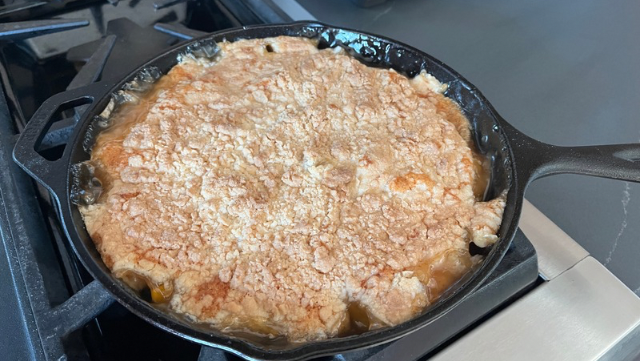 Image of Peach Cobbler with cake mix