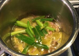 Image of MAKE THE BOUILLON Briefly fry the bacon in a saucepan,...