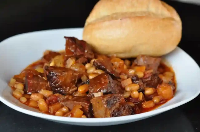 Image of Redneck Beans mit Beef Brisket