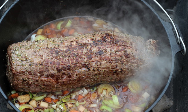 Image of Rinderbraten aus dem Dutch Oven