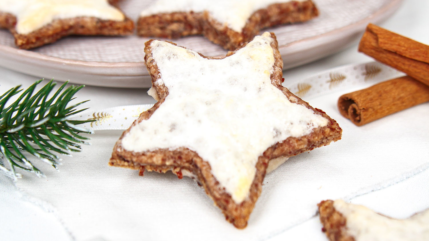 Rezept für Low Carb Zimtsterne