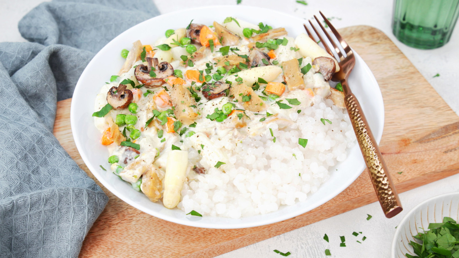 Vegetarisches Low Carb Frikassee mit Konjakreis