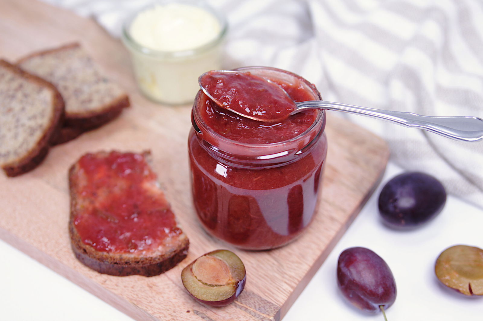 Zuckerfreie Zwetschgenkonfitüre mit Konjakmehl – Shileo