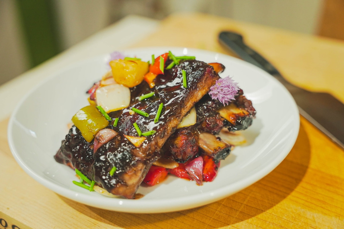 Smoky Honey Habanero Baby Back Ribs