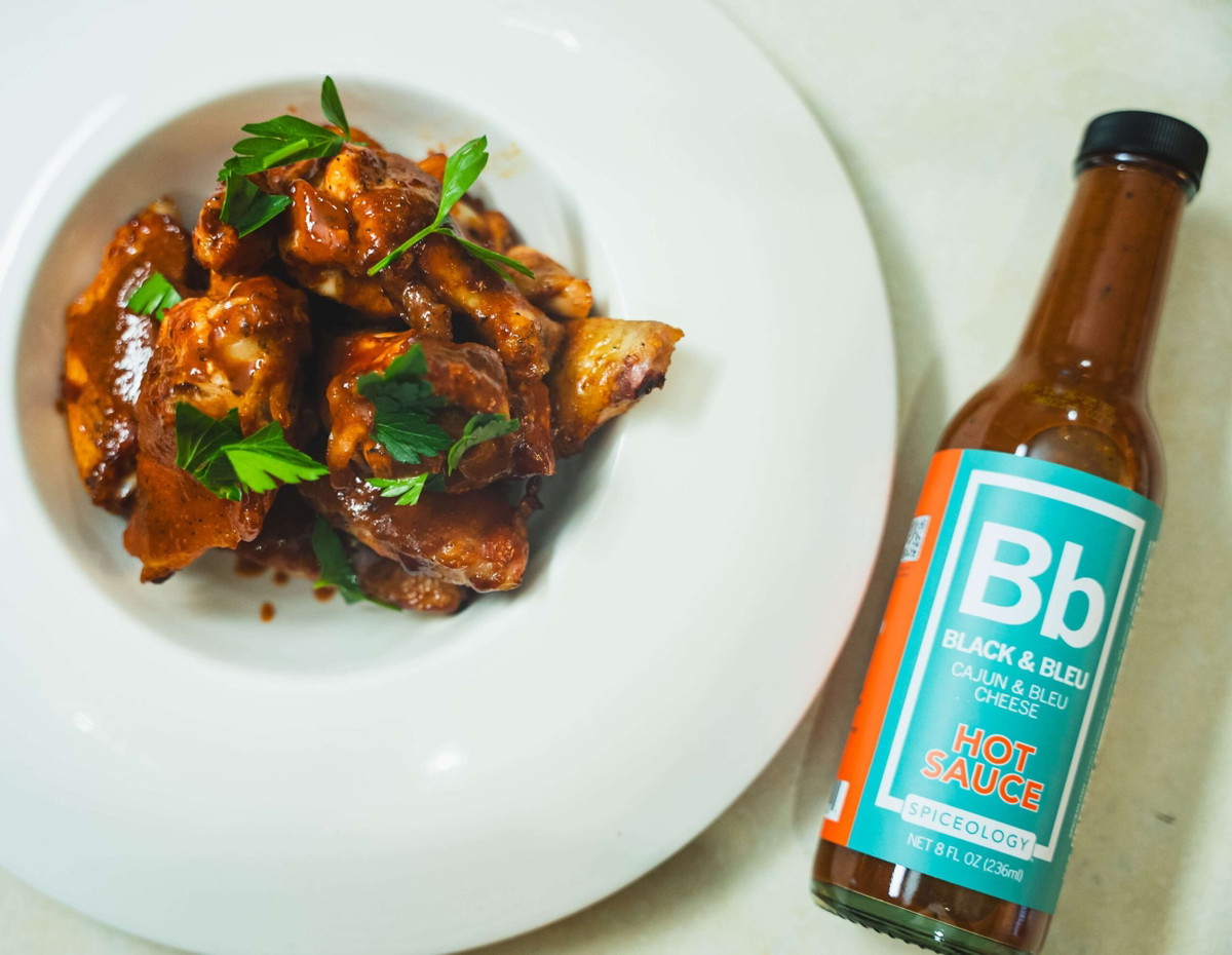 Black & Bleu Sauce-Brined Chicken Wings