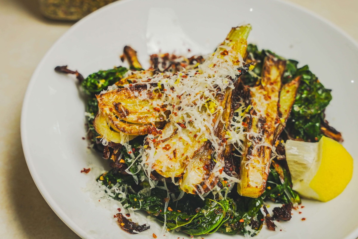 Greek Freak Sautéed Fennel, Kale and Mushrooms