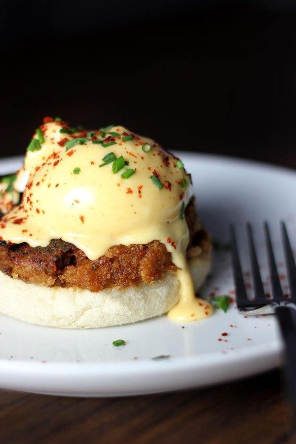 Black Magic Cajun Tuna Benedict