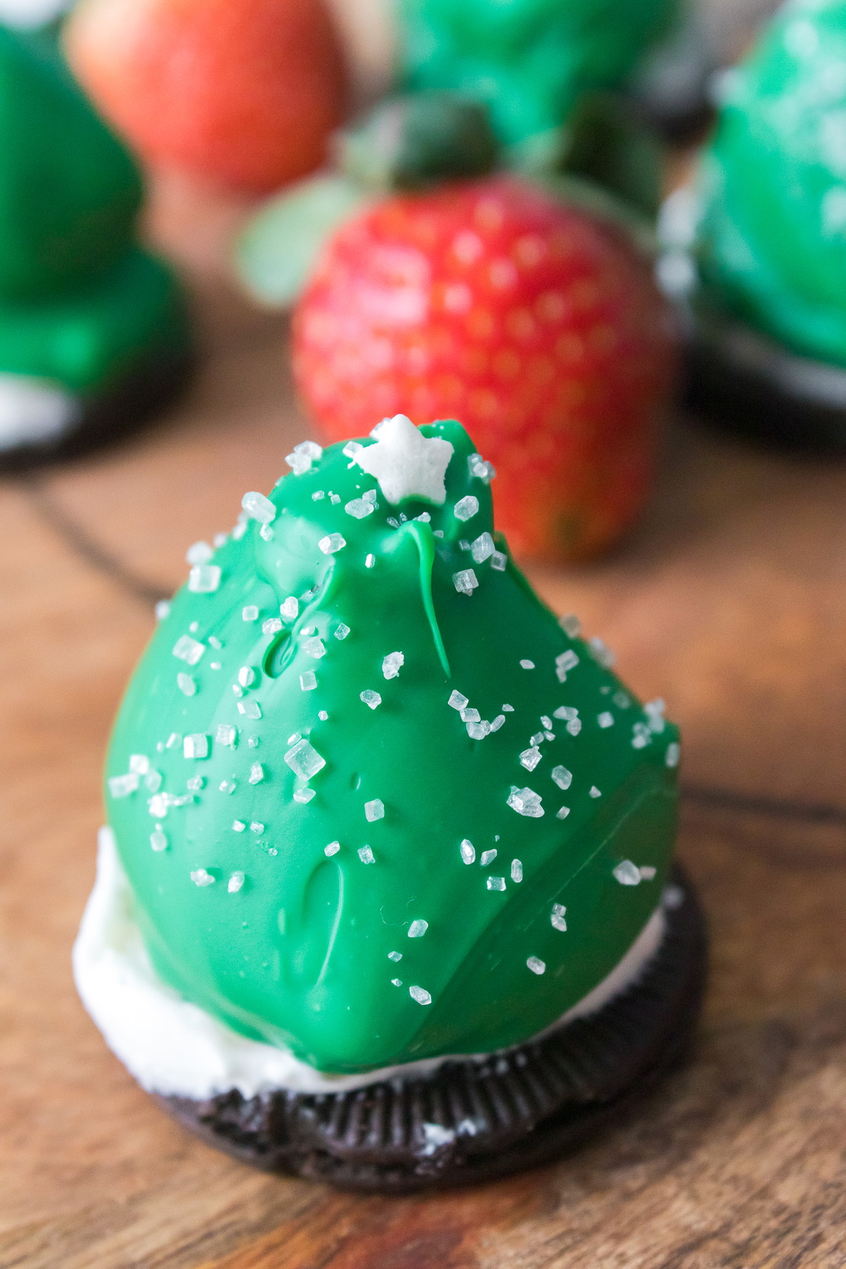 Christmas Tree Chocolate Covered Strawberries