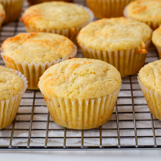 Image of Green Chili Cheddar Corn Muffins 