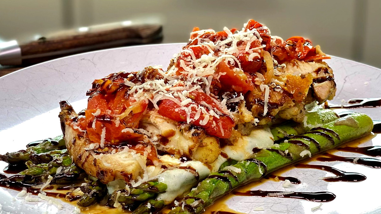 Image of Smoked Tomato Chicken Caprese