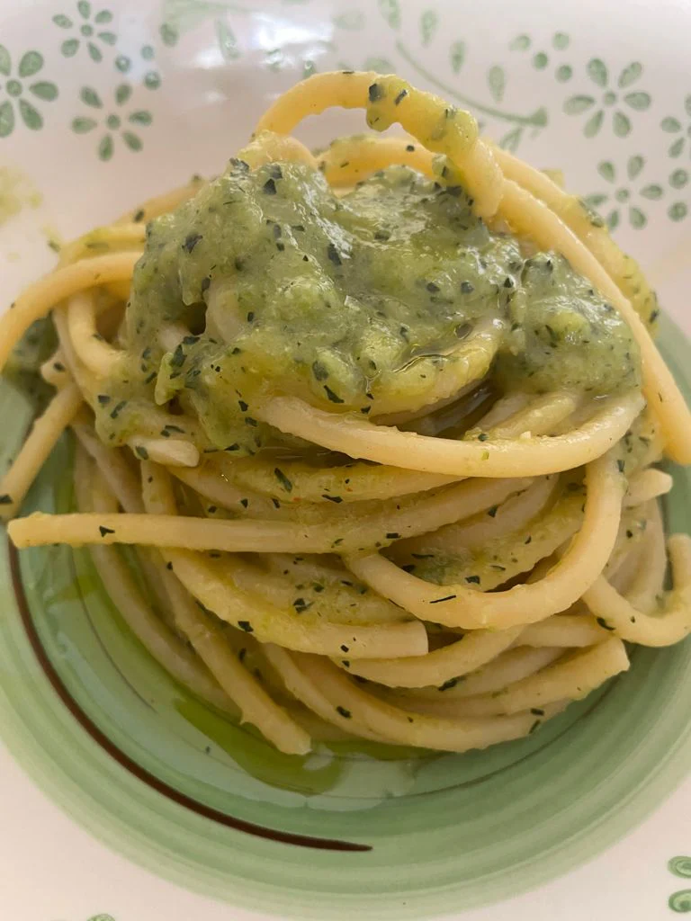 Image of Bucatini pasta with Zucchini Pesto Recipe – Timperio