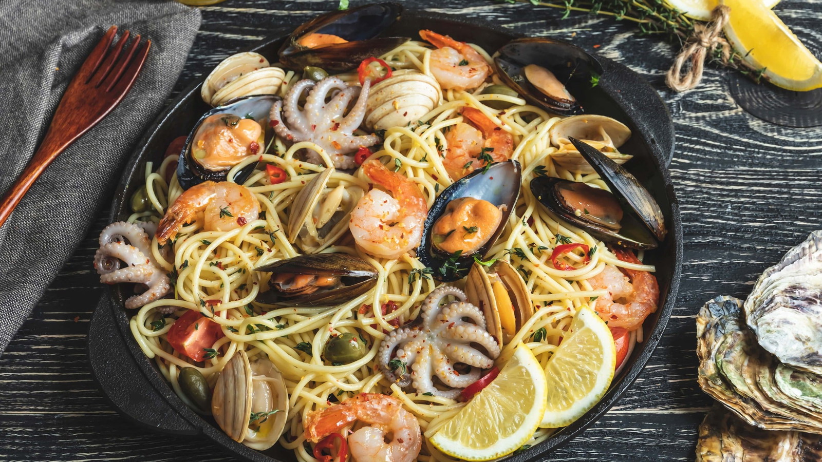 Image of Seaweed Salt Seafood Pasta: A Taste of the Ocean