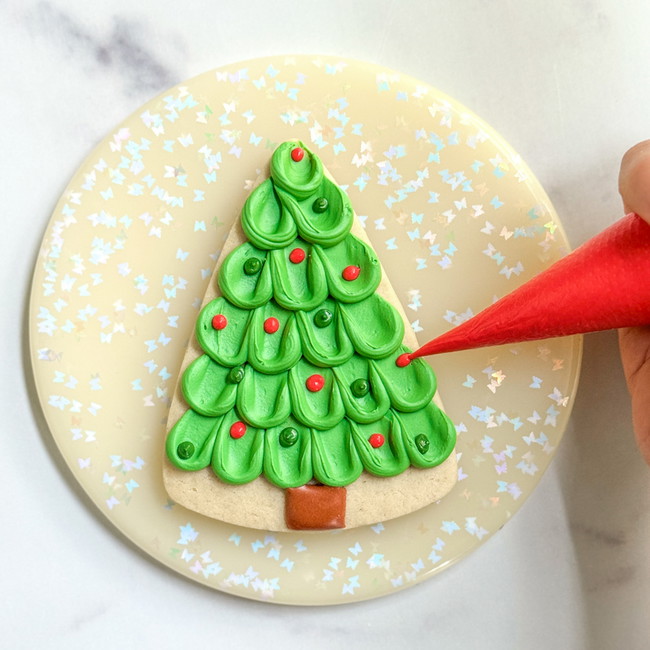 Image of Textured Tree Cookie Decorating Tutorial 