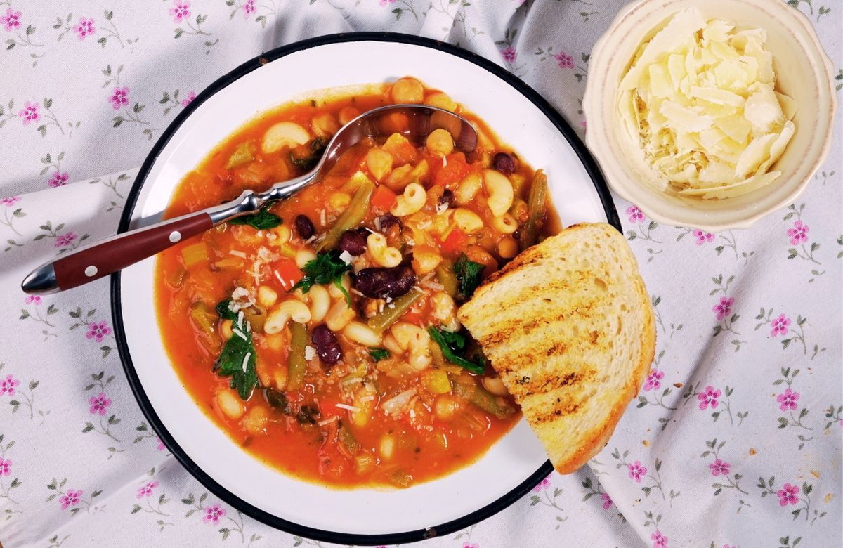 Italian minestrone 