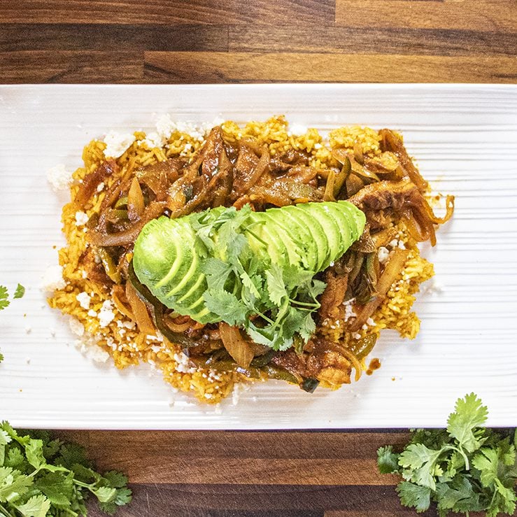 Achiote Arroz Con Pollo