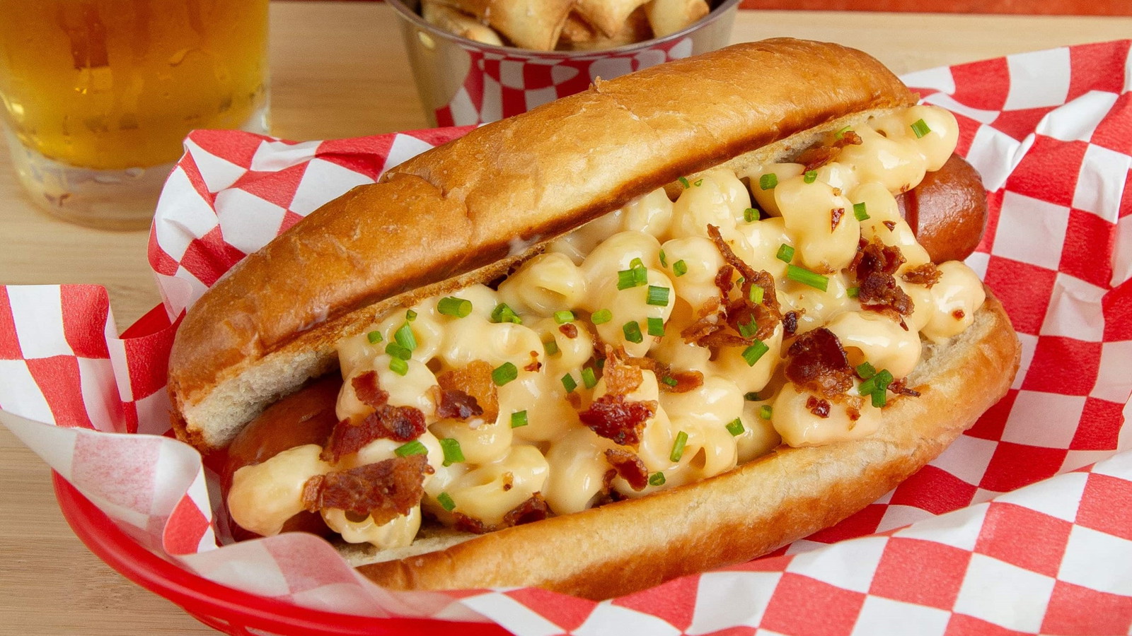 Image of Mac 'N' Cheese Hot Dog