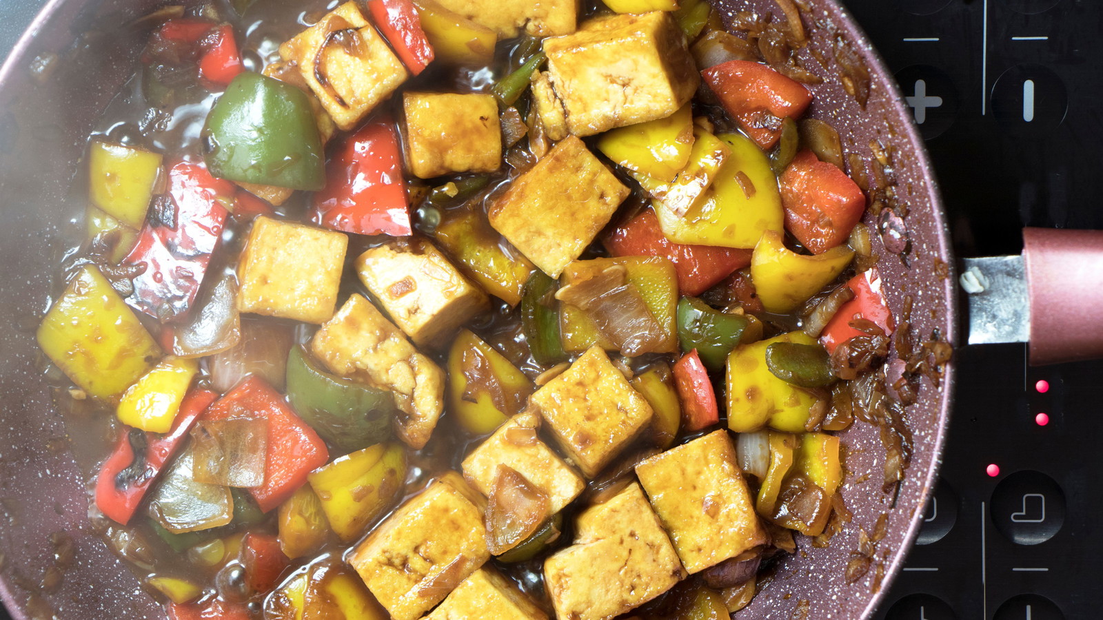 Image of Sauté de tofu aux courges et poivrons