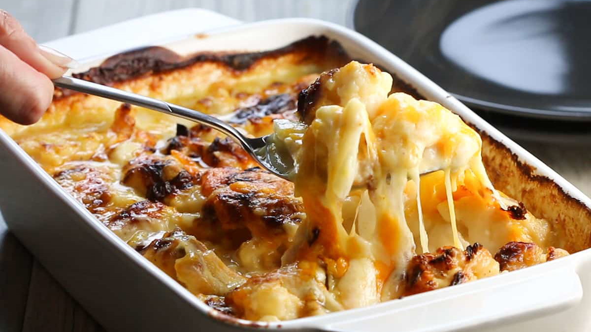 Lactose Free Cauliflower Cheese Bake
