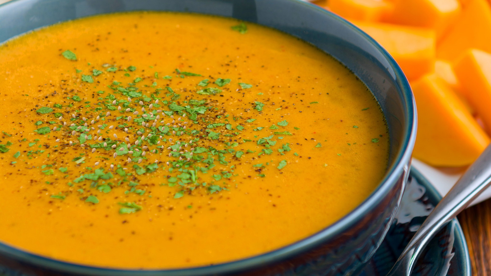 Image of Soupe de courge au miso et gingembre