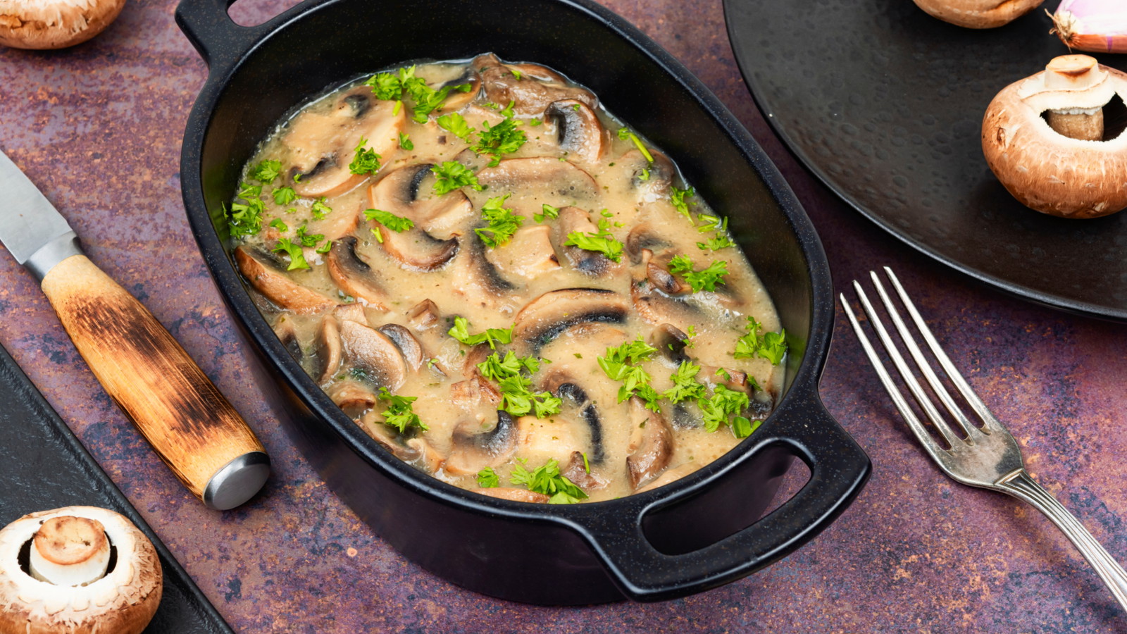 Image of Creamy Mushroom and Thyme Casserole