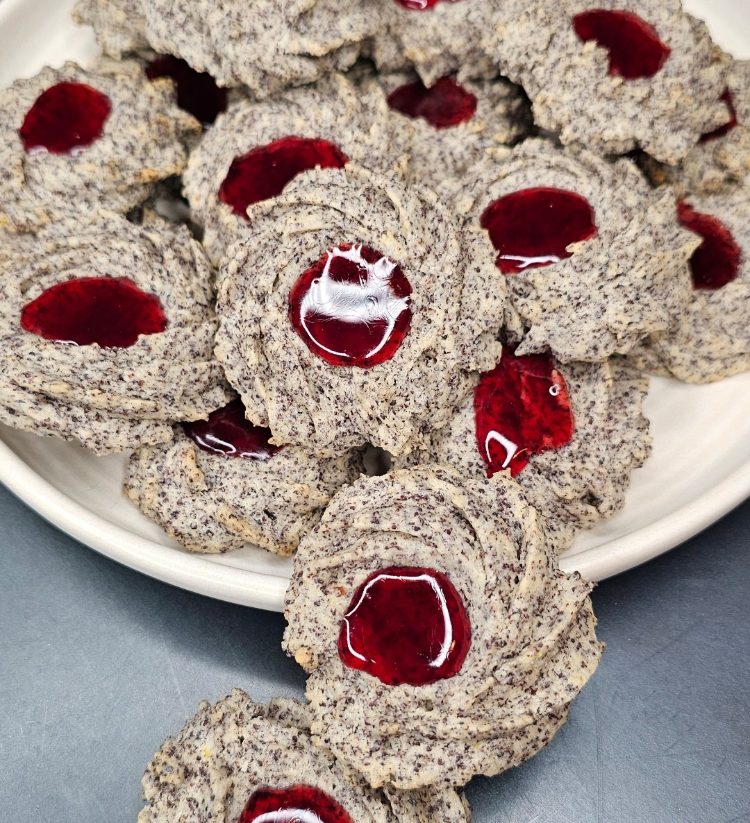 Zartes Mohnspritzgebäck
