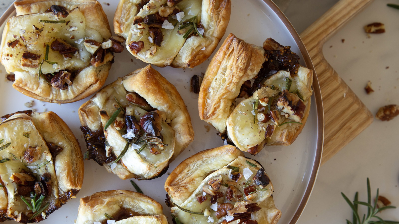 Image of Mini Puff Pastry Bites with Fig & Brie