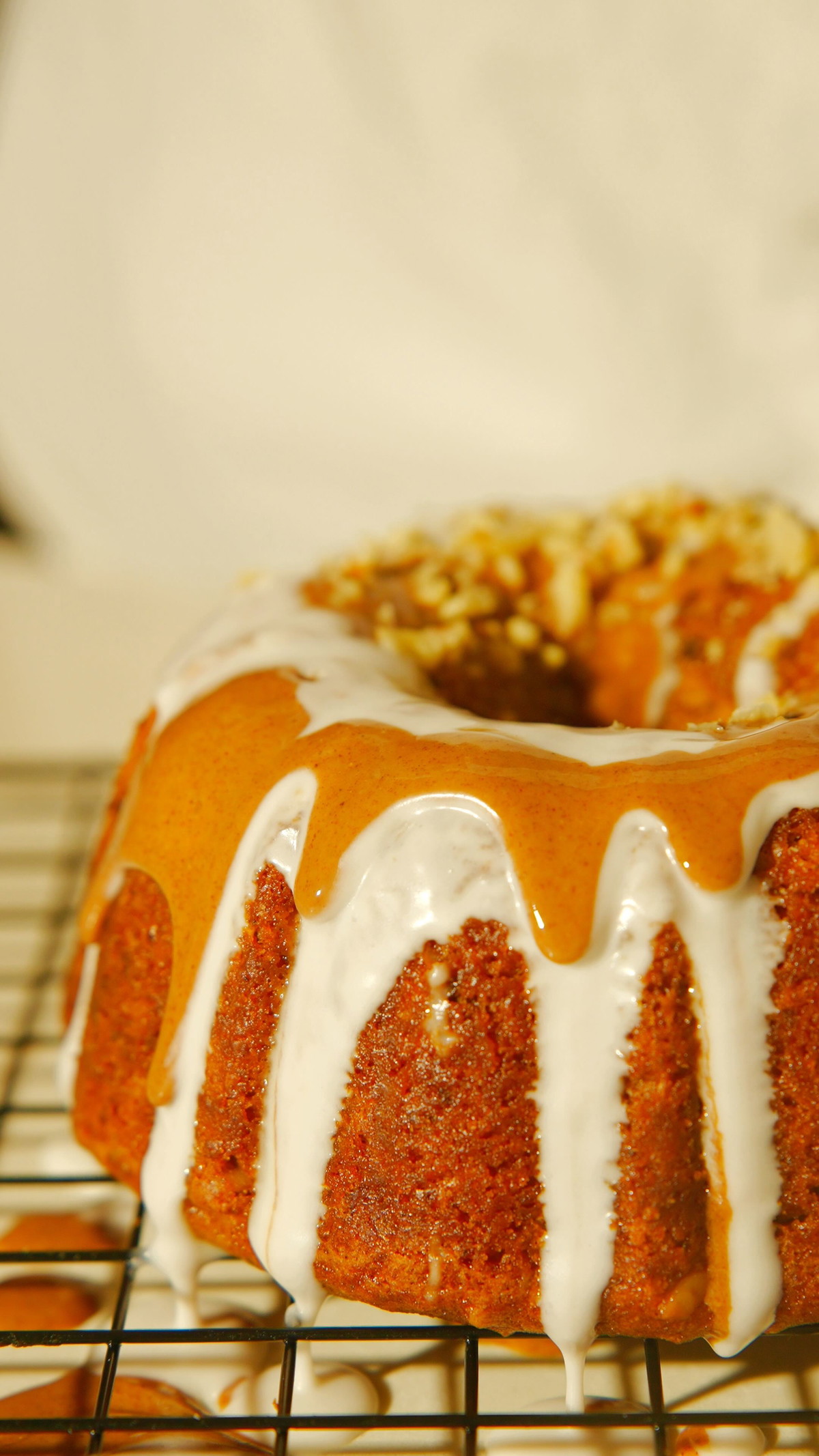 Pumpkin Pecan Bundt Cake 
