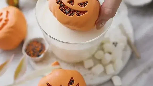 Image of Halloween Hot Chocolate Bomb 🎃