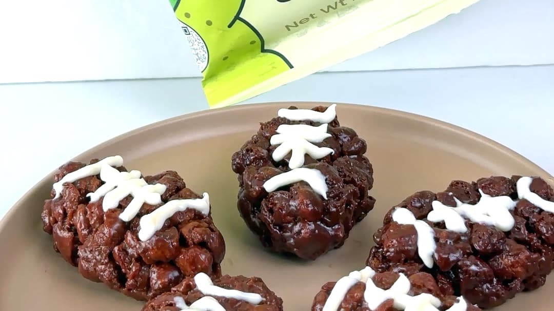 CauliPuffs x Munchymoodz Football Chocolate Treats