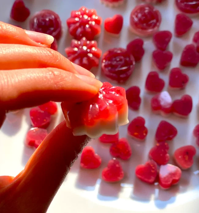 Image of Berries & Cream Vitamin Gummies