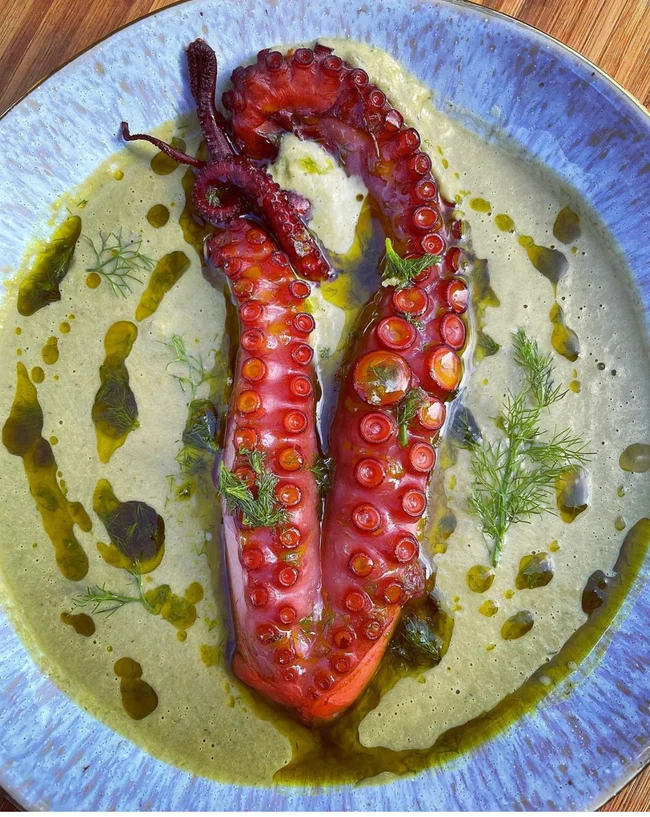 Image of Bone Broth Pulpo