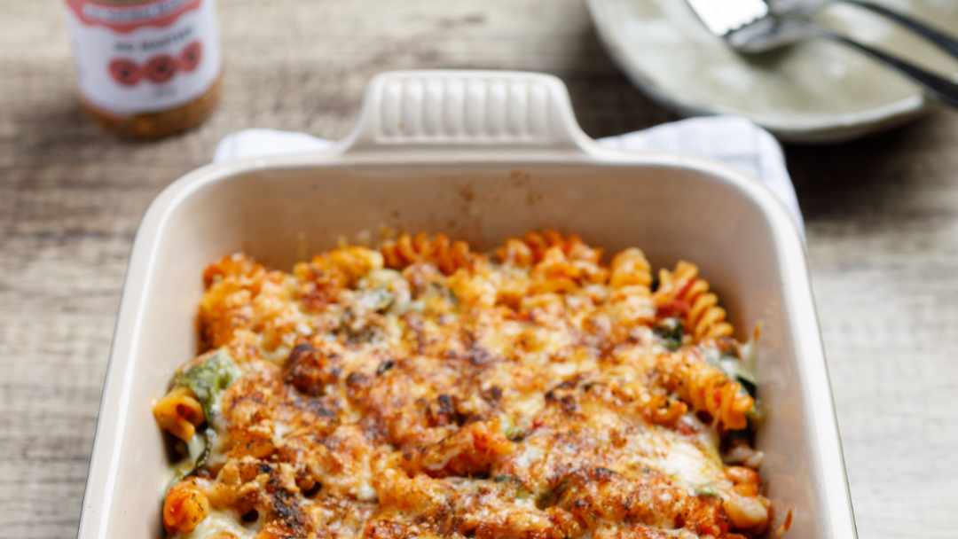 Image of Simple Pasta Bake with Mingle’s Pasta Topper 