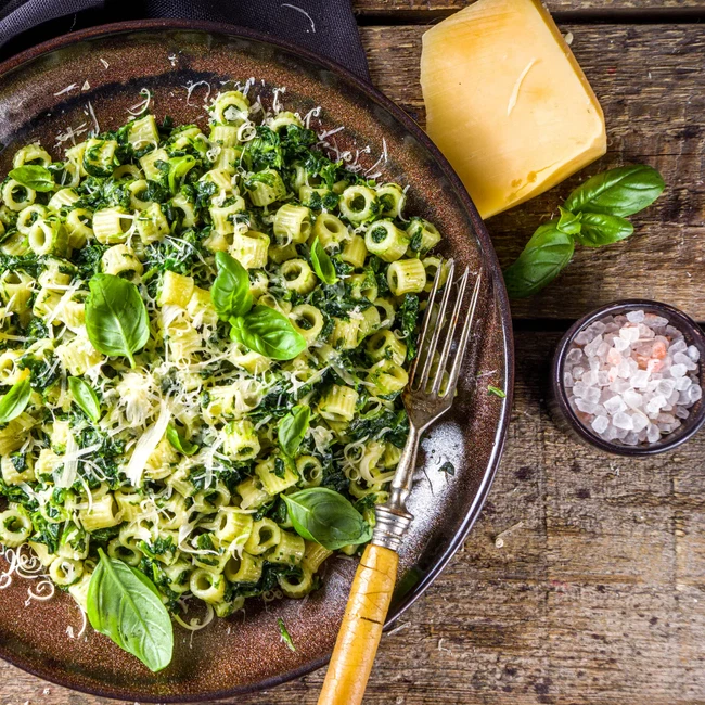 Image of Delicious & Nutritious: Broccoli Spinach Pasta Recipe!