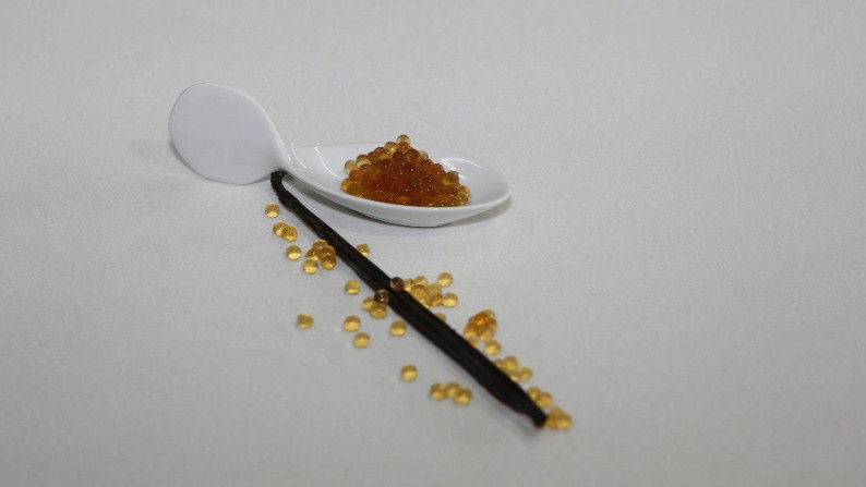 Image of Vanilla Pearls Recipe (Using Spherification)