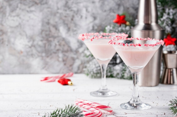 Image of How to Make a Non-Alcoholic Candy Cane Swizzle