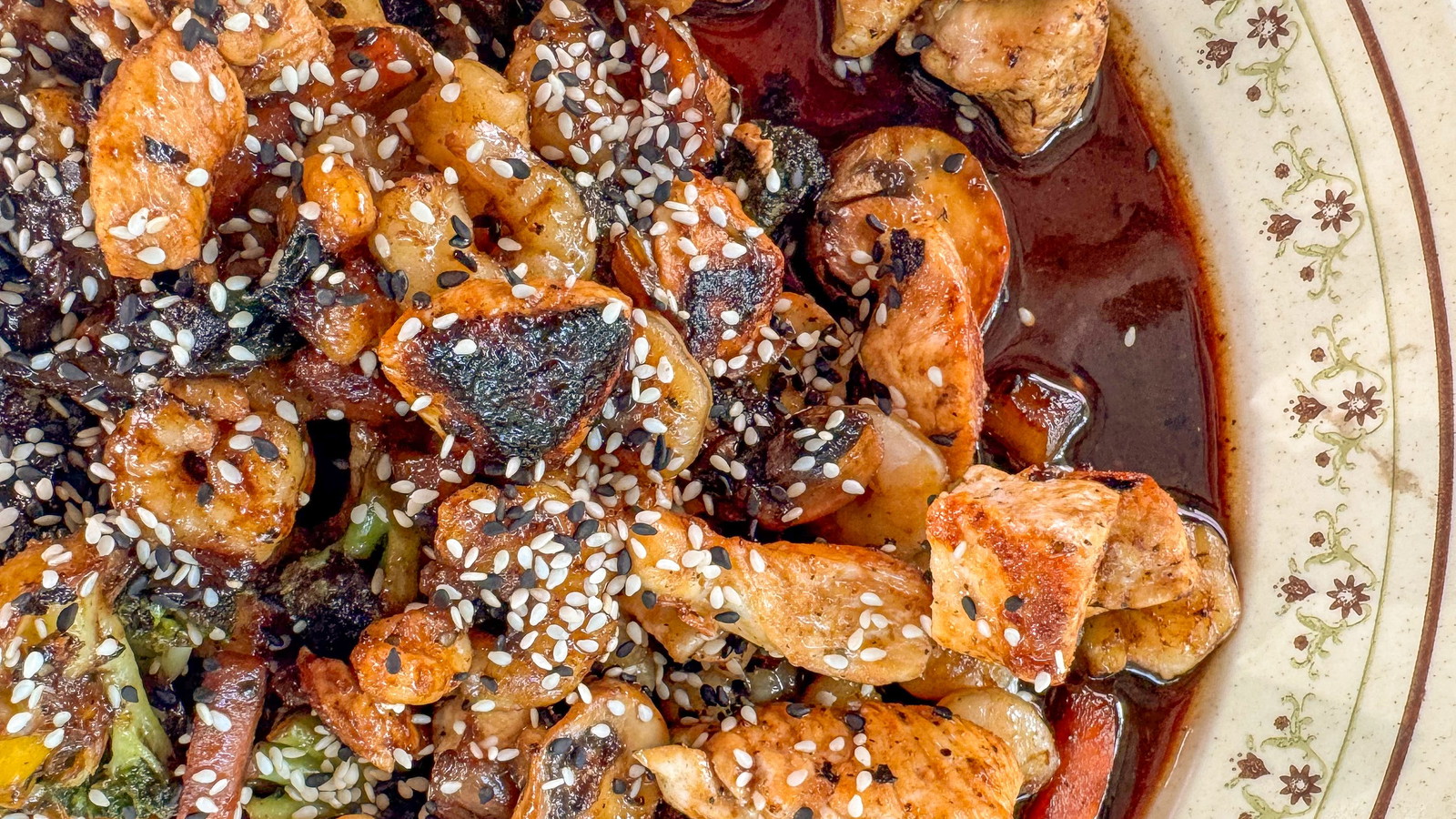Image of Chicken & Shrimp Stir Fry