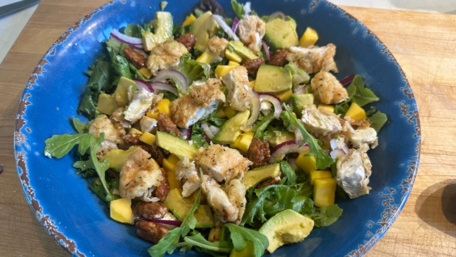 Big Poppa’s Mango Fried Chicken Salad