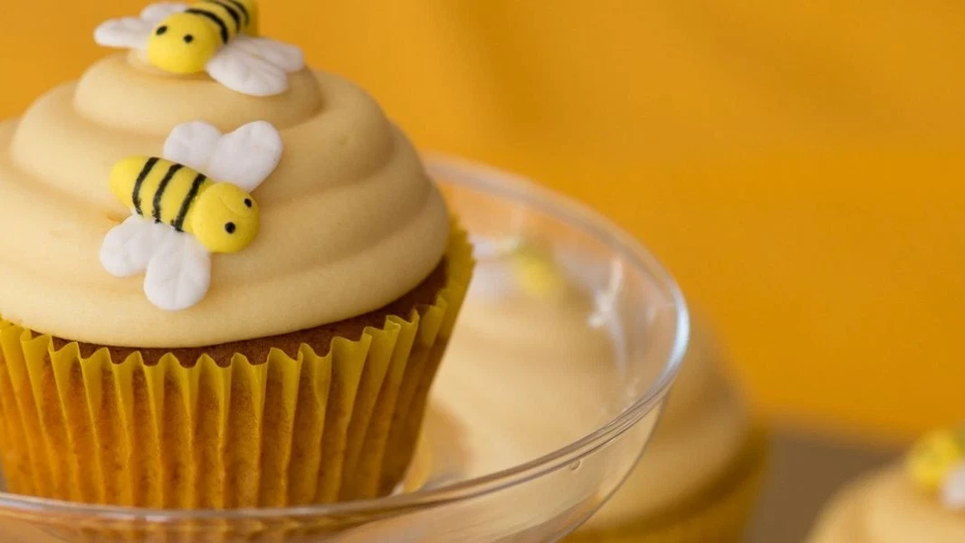 Image of Honey Cupcakes