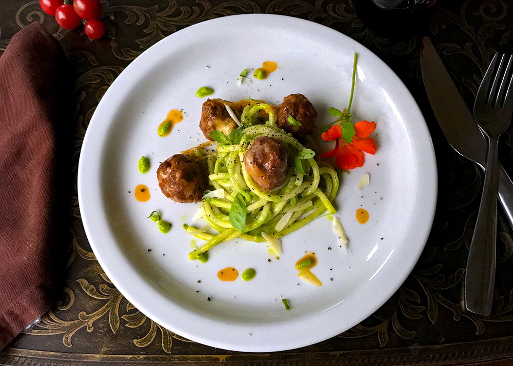 Pizza Meatballs with Pesto Pasta