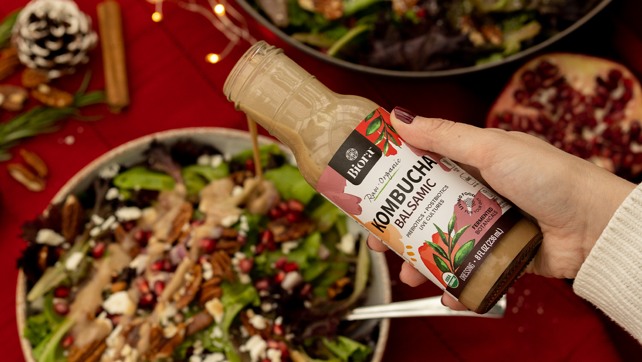 Image of Pomegranate and Pecan Balsamic Christmas Salad