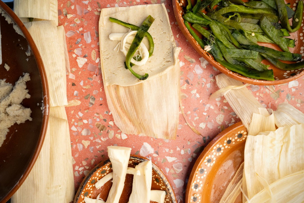 Tamal de Rajas con Queso