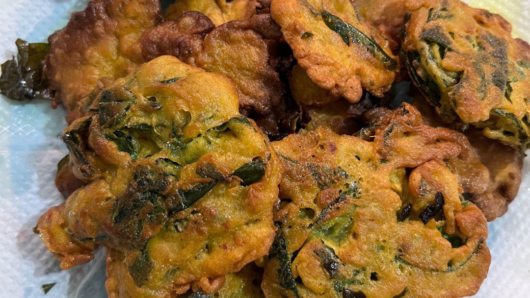 Image of How to Make Tilkore Tarua – A Traditional Bihari Pakoda